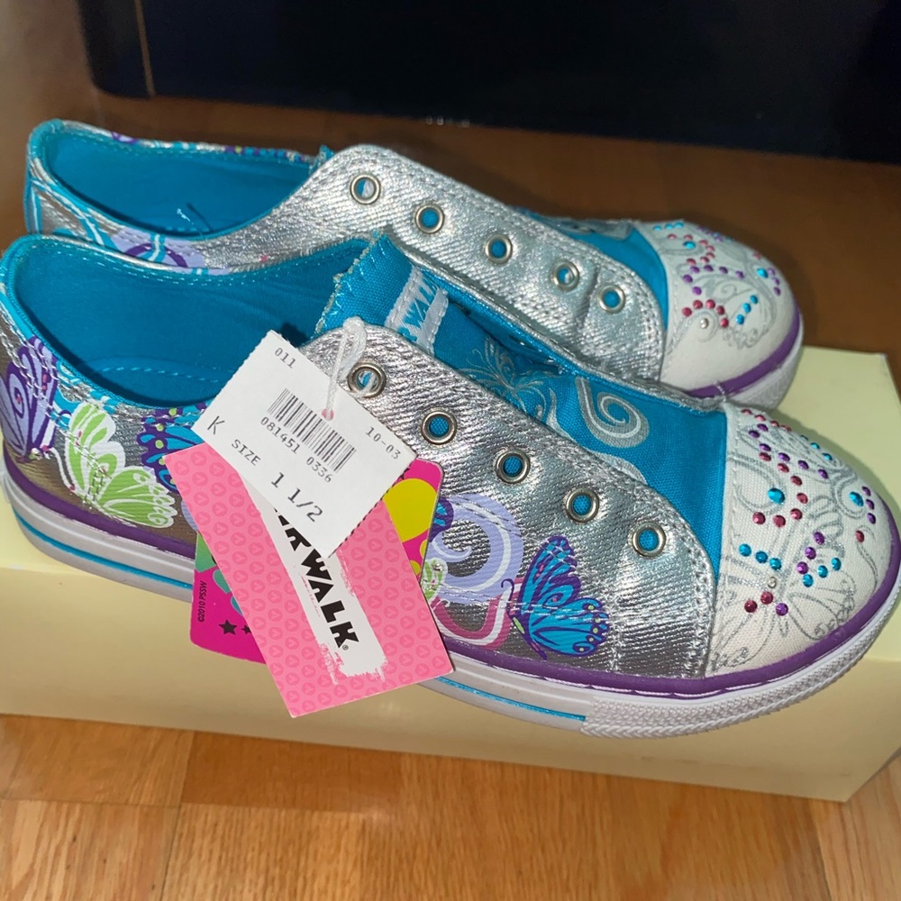 Airwalk sneakers